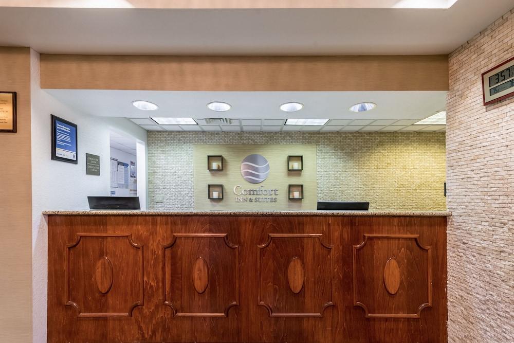 Comfort Inn & Suites Englewood Екстериор снимка